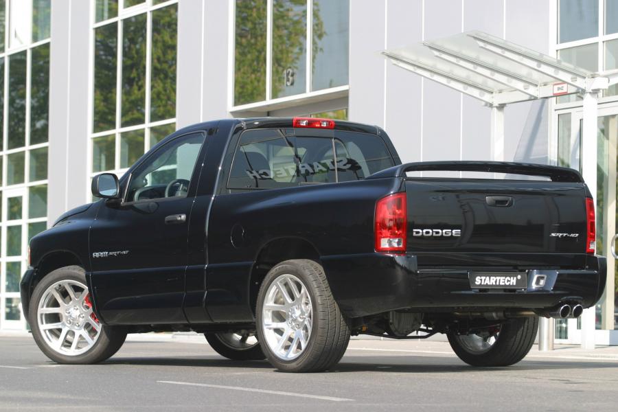  Dodge Ram SRT10 by Startech 2005 года  (фото 3 из 10)
